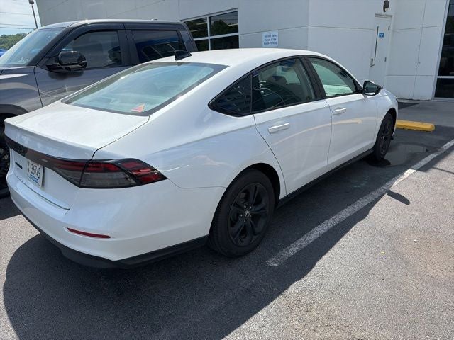 2025 Honda Accord 1.5T SE CVT's photo