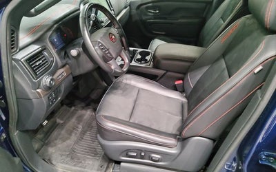2023 Nissan Titan PRO-4X