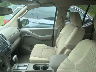 2011 Nissan Frontier SV