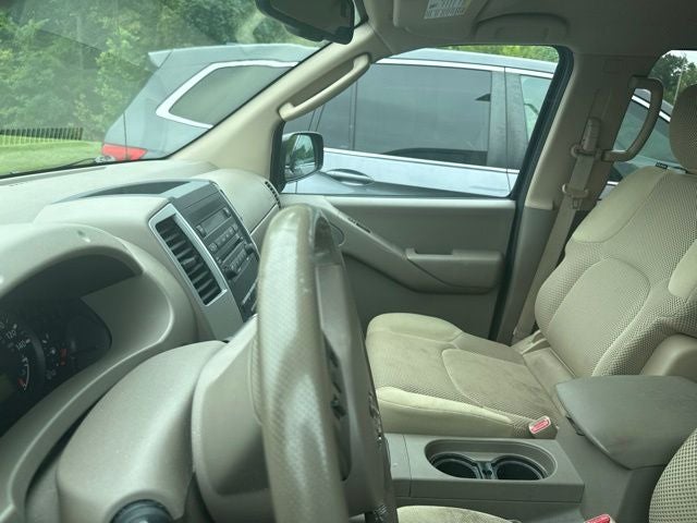2011 Nissan Frontier SV