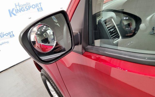 2023 Nissan Frontier SV Drop-In Bed Liner & Bumper Step