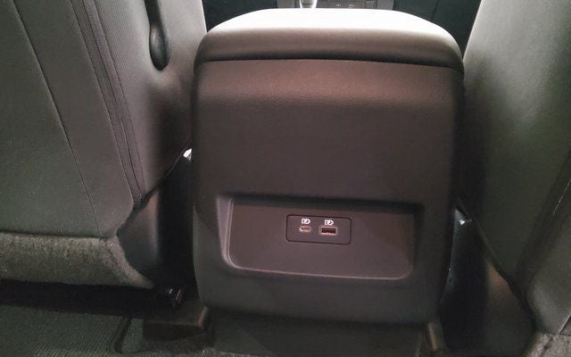 2023 Nissan Frontier SV Drop-In Bed Liner & Bumper Step