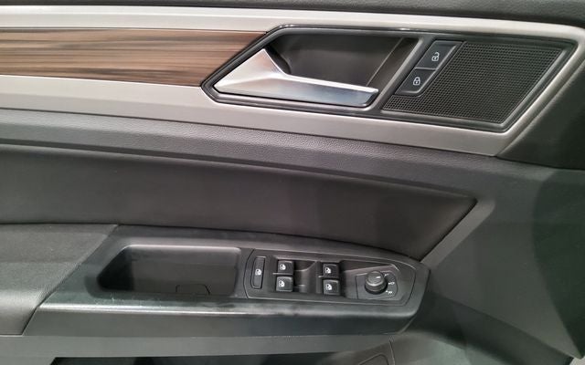 2021 Volkswagen Atlas 2.0T SE w/Technology