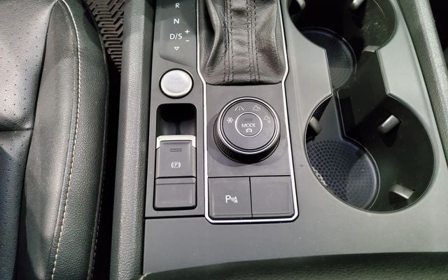 2021 Volkswagen Atlas 2.0T SE w/Technology