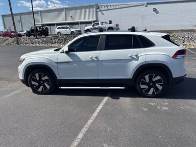 2024 Volkswagen Atlas Cross Sport 2.0T SE w/Technology