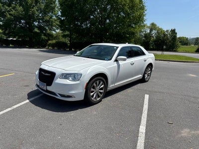 2016 Chrysler 300 Limited