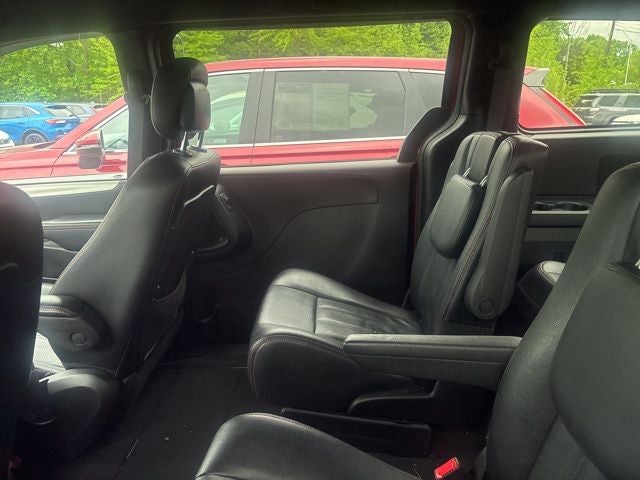 2016 Dodge Grand Caravan R/T
