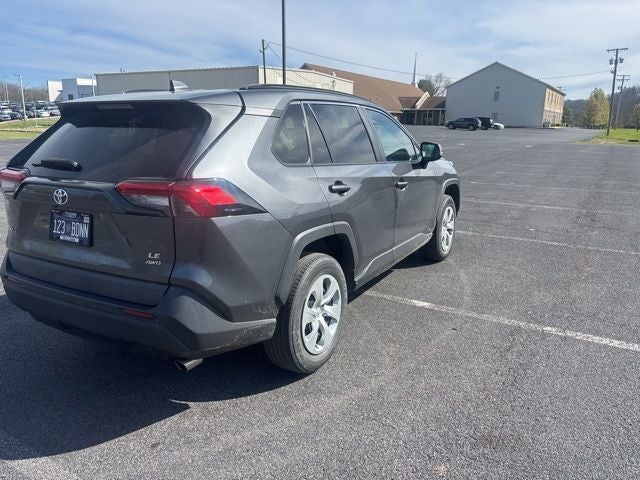 2020 Toyota RAV4 LE