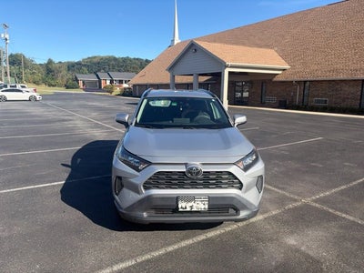 2019 Toyota RAV4 LE