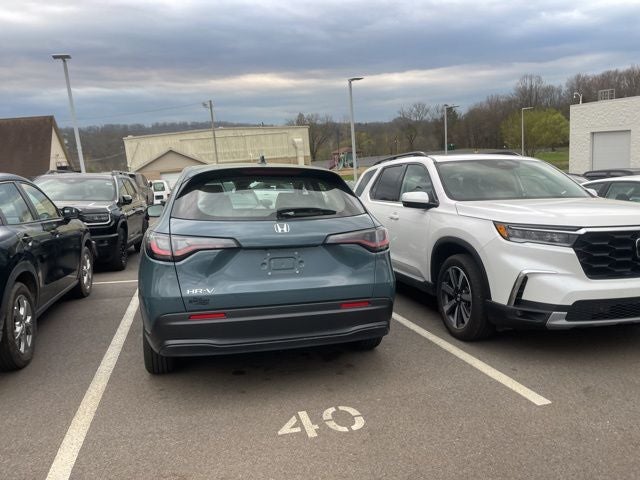 2025 Honda HR-V LX