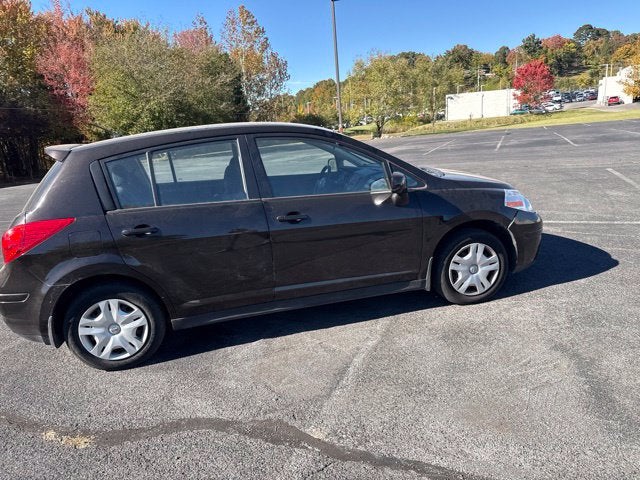 2012 Nissan Versa 1.8 S