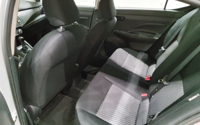 2024 Nissan Versa 1.6 S