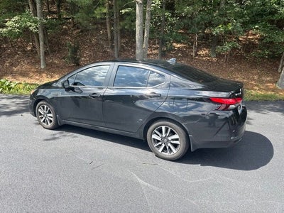 2022 Nissan Versa 1.6 SV