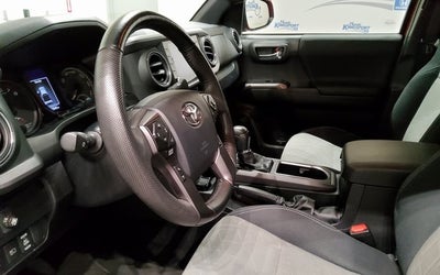 2023 Toyota Tacoma TRD Off-Road V6