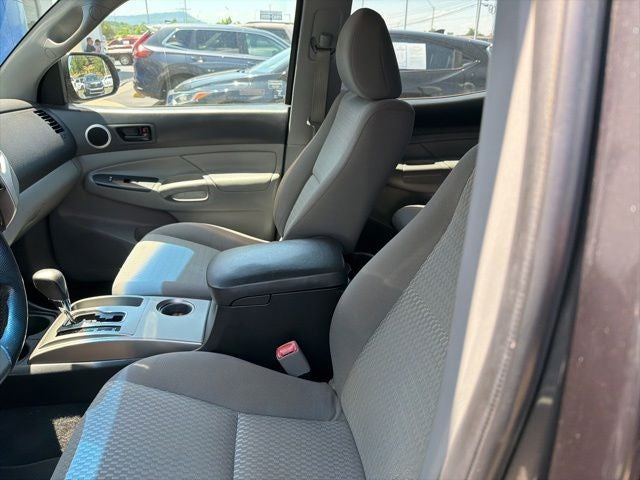 2015 Toyota Tacoma Base V6