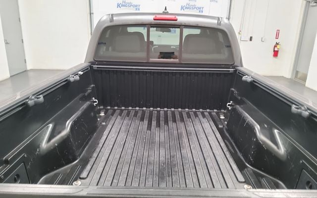 2015 Toyota Tacoma Base V6