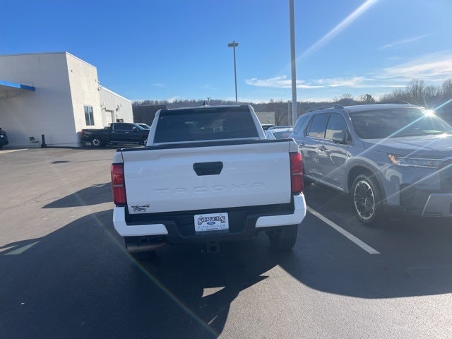 2024 Toyota Tacoma SR5