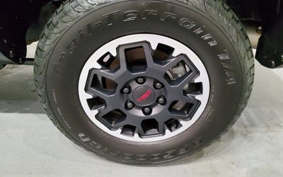 2024 Toyota Tacoma TRD Off-Road