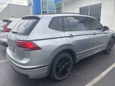 2022 Volkswagen Tiguan 2.0T SE R-Line Black