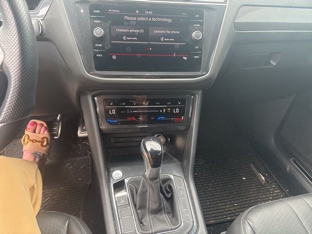 2022 Volkswagen Tiguan 2.0T SE R-Line Black