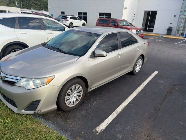 2013 Toyota Camry LE