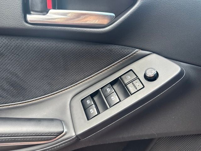 2019 Toyota Avalon XSE