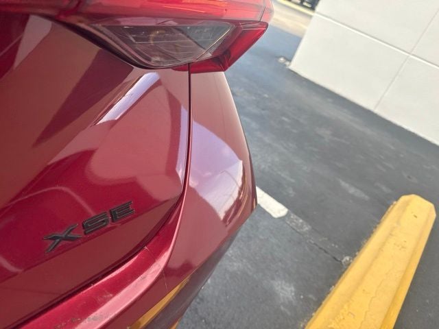 2019 Toyota Avalon XSE