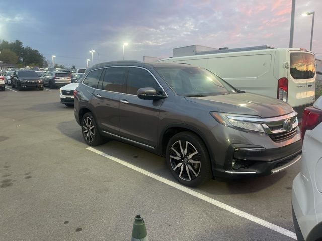 2022 Honda Pilot Touring 8 Passenger