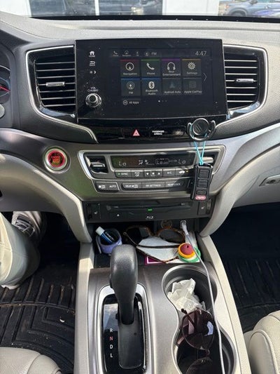 2019 Honda Pilot EX-L w/Navigation and Rear Entertainment System