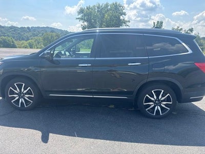 2021 Honda Pilot Touring 7 Passenger