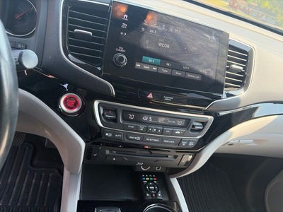 2022 Honda Pilot Touring 7 Passenger