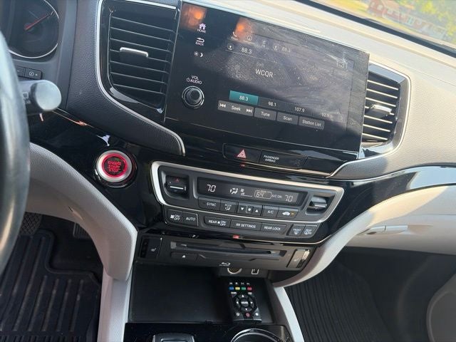 2022 Honda Pilot Touring 7 Passenger