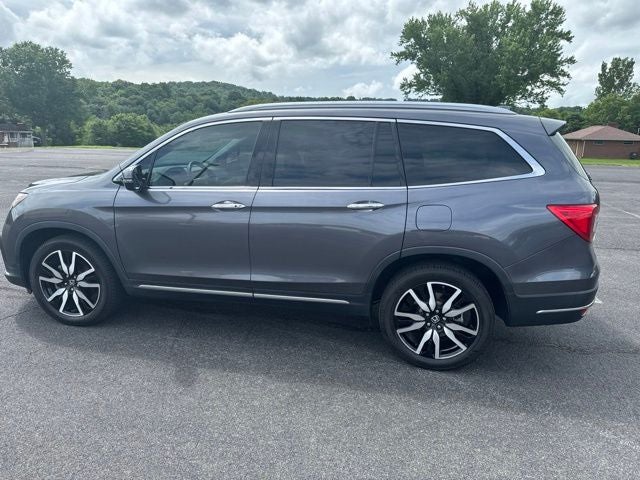 2021 Honda Pilot Touring 8 Passenger