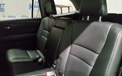 2020 Honda Pilot Touring 8 Passenger