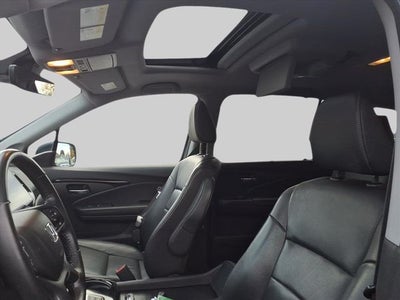 2020 Honda Pilot Touring 8 Passenger