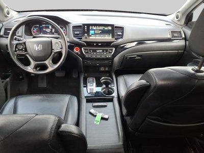 2020 Honda Pilot Touring 8 Passenger