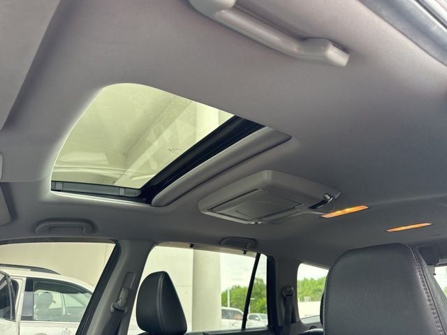 2021 Honda Pilot Touring 8 Passenger