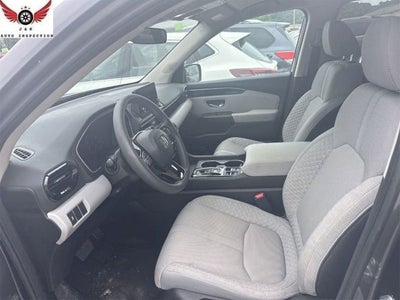 2023 Honda Pilot LX