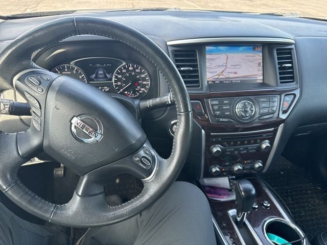 2015 Nissan Pathfinder Platinum
