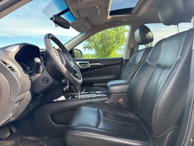 2015 Nissan Pathfinder Platinum