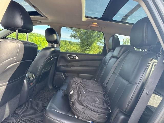 2015 Nissan Pathfinder Platinum