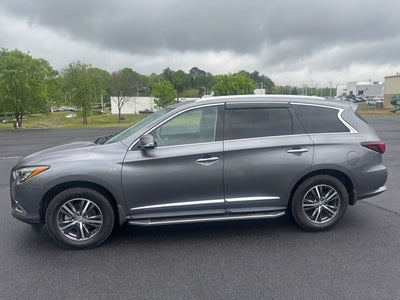 2017 INFINITI QX60 Base