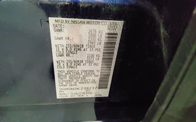 2022 Nissan Pathfinder SV