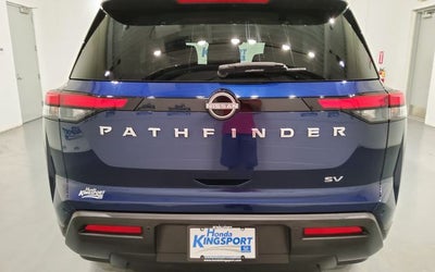 2022 Nissan Pathfinder SV