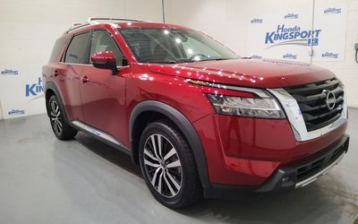 2023 Nissan Pathfinder Platinum