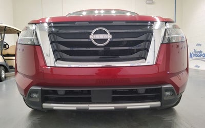 2023 Nissan Pathfinder Platinum