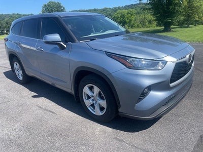 2020 Toyota Highlander LE