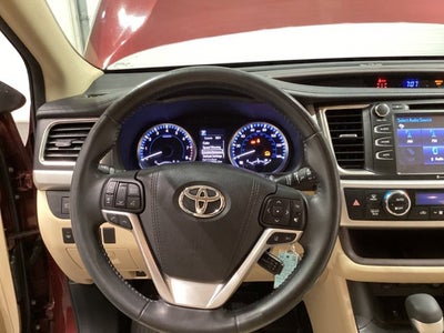 2017 Toyota Highlander LE Plus