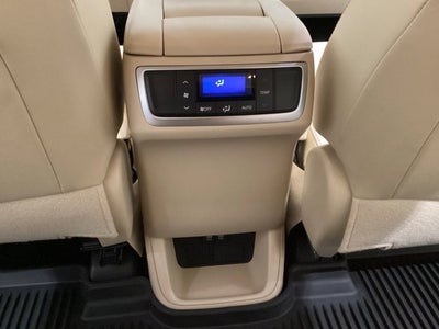 2017 Toyota Highlander LE Plus