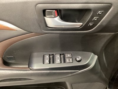 2018 Toyota Highlander Limited Platinum